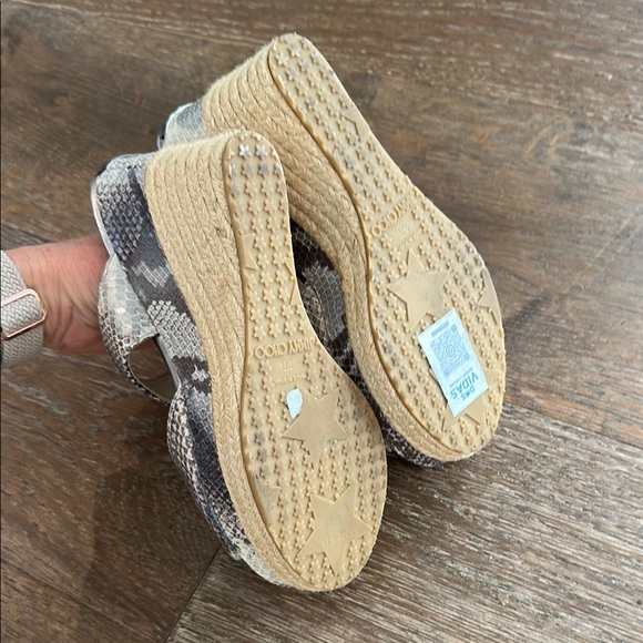 Jimmy Choo Gray silver Wedge Sandals - Picture 3 of 8